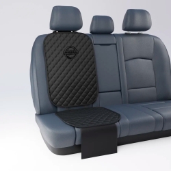 Подкладка под бустер с вышивкой 